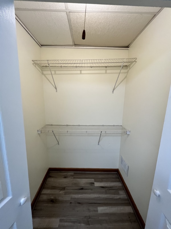 Building Photo - 28 Scioto Dr