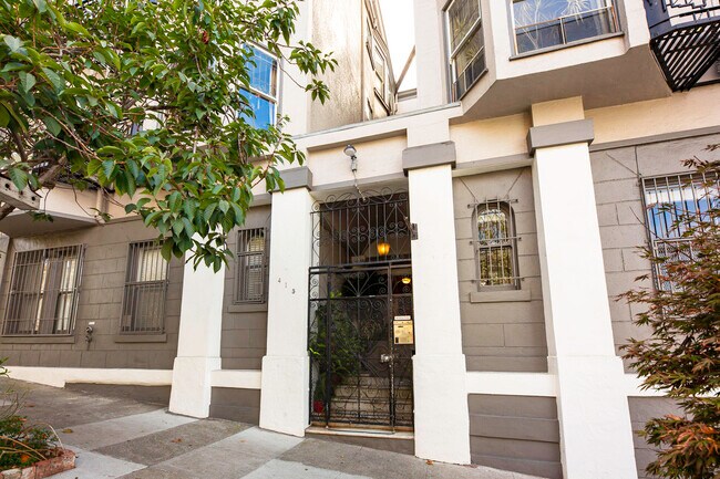 Building Photo - 415 Buchanan