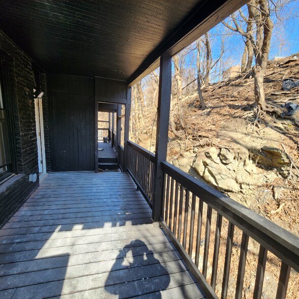 Building Photo - 295-297 Congress St