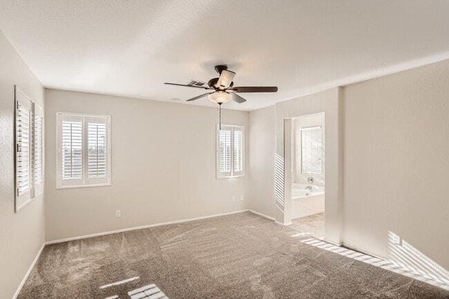 Building Photo - COMING SOON.  Pets Welcome. Turf backyard. Quiet cul-de-sac lot. Bonus Room/loft. 3 blocks to awa...