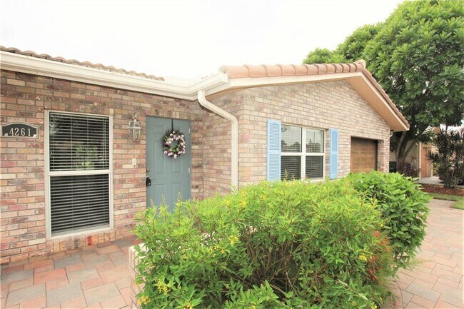 Building Photo - 4261 NW 110th Ave