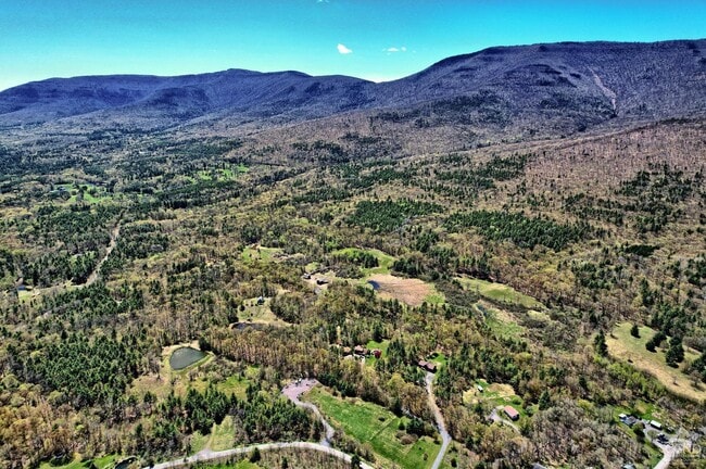 Building Photo - 561 Bald Hill Rd S