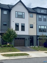 Building Photo - 2254 Fowler Cir