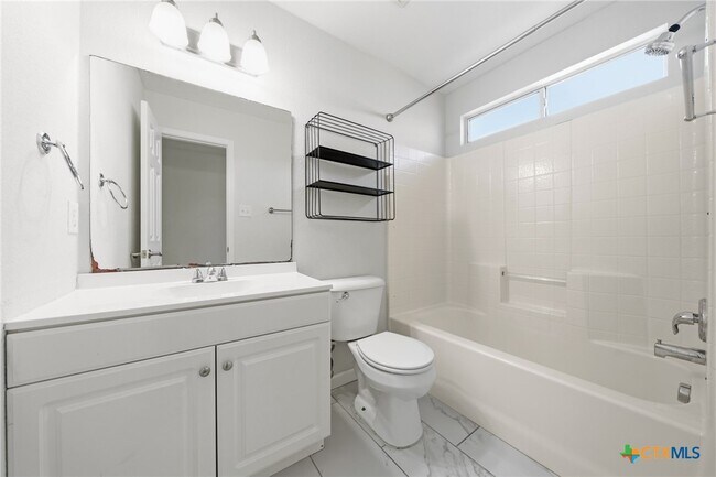 Building Photo - 5304 Oster Dr