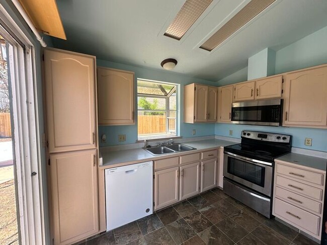 Building Photo - 6066 Citation Ct
