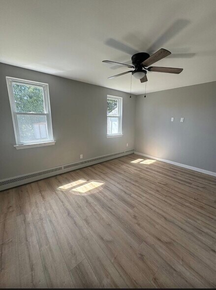 Building Photo - 1822 Rhawn St