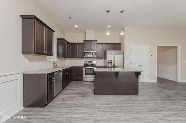 Building Photo - 432 Pebble Shore Dr