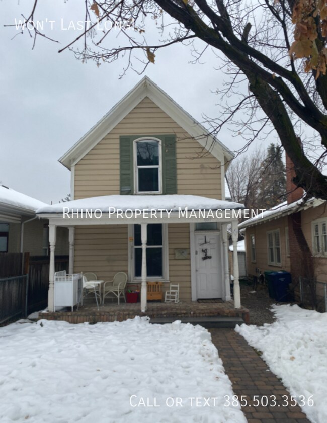 Building Photo - 807 20th St