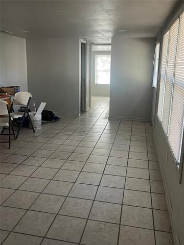 Building Photo - 1326 Clinton St