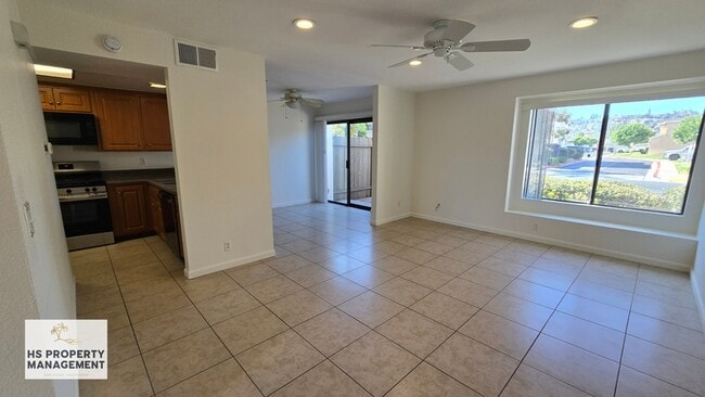 Building Photo - 1542 Granite Hills Dr