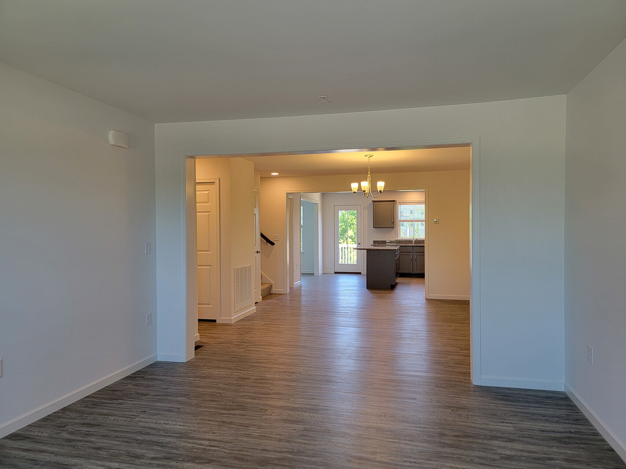 Building Photo - 2129 S Autumn Chase Dr