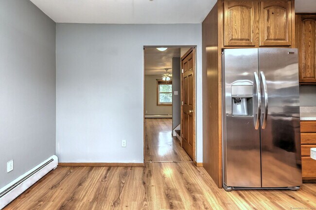 Building Photo - 55 Lantern Park Dr