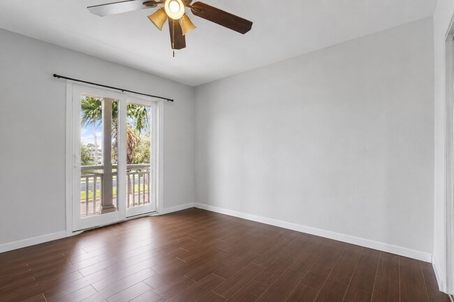 Building Photo - 3BD/3BA Ka Makana Townhouse | 2-Car Garage, Ensuite Baths & Community Pool