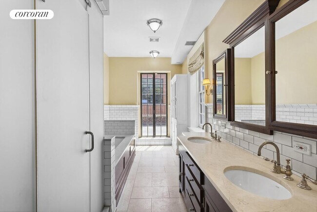 Building Photo - 51 Hamilton Terrace