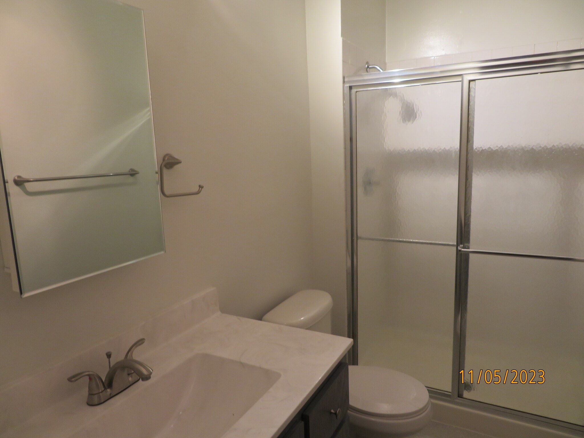 Building Photo - 324 McGoodwin Ave