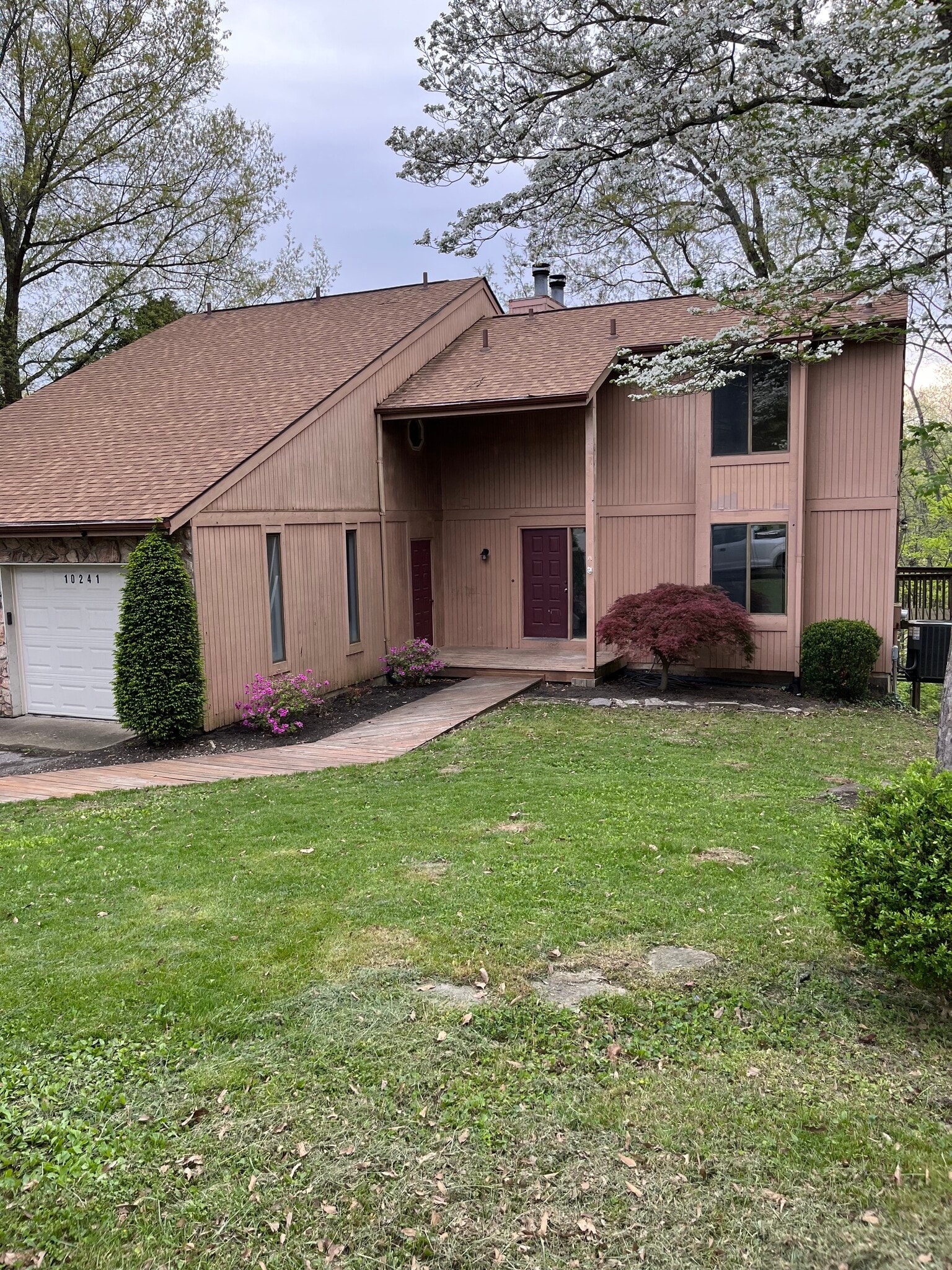 Exterior - 10241 Hightower Ct