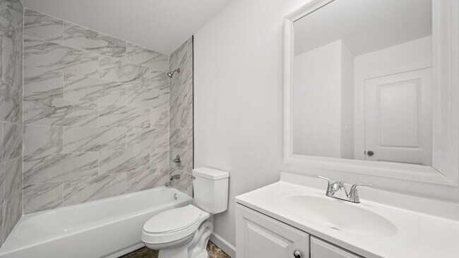 Building Photo - 34 E Geeter Rd