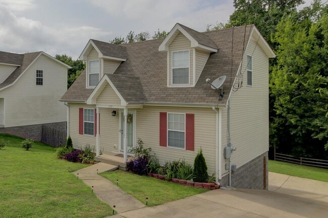 Building Photo - 239 Senator Dr