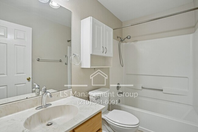 Building Photo - 14343 Markham Glen