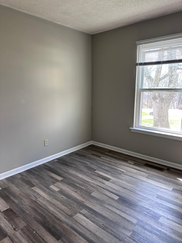 Building Photo - 1524 Richmond Rd