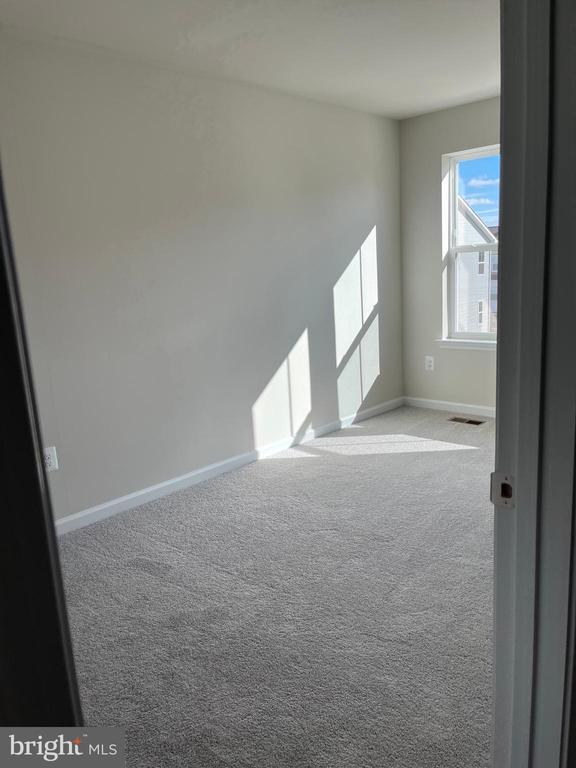 Building Photo - 306 Watercourse Dr