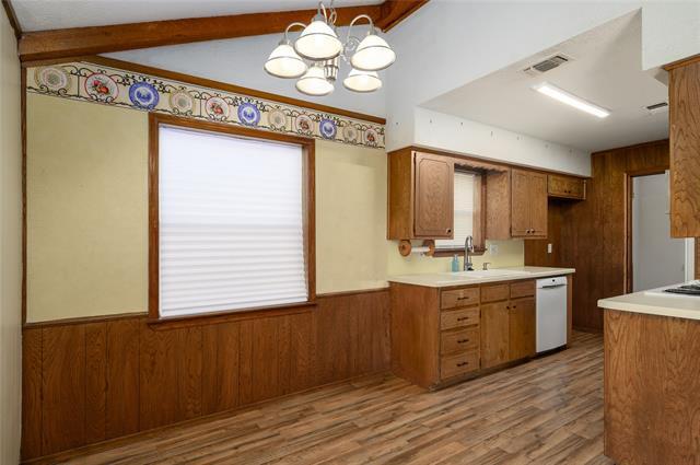 Building Photo - 914 Boone Dr