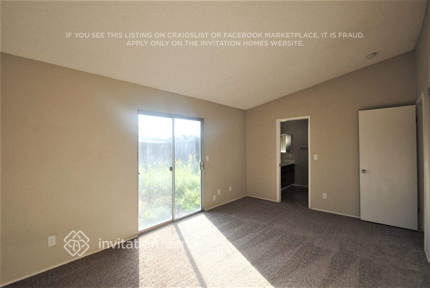 Building Photo - 14 La Jacque Ct