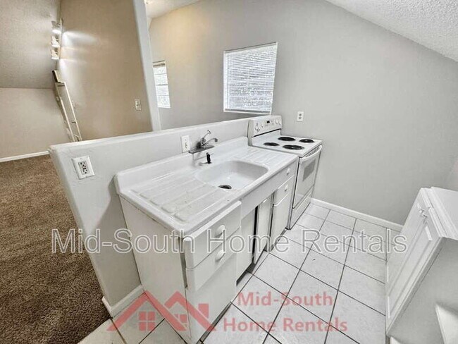 Building Photo - 3569 Douglass Ave