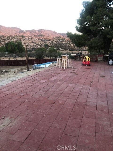 Building Photo - 45995 Roca Vista Dr