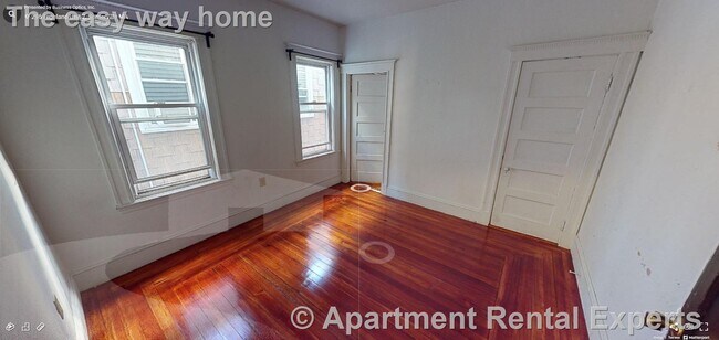 Building Photo - 296 Highland Ave