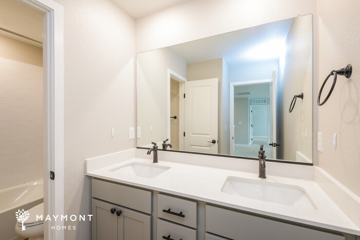 Building Photo - 17971 E 95th Pl