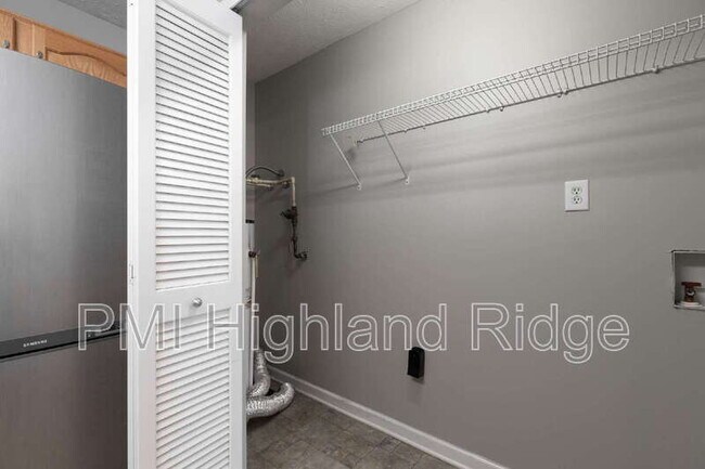 Building Photo - 3128 Penn Meade Way
