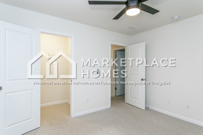 Building Photo - 433 Stonefield Cir