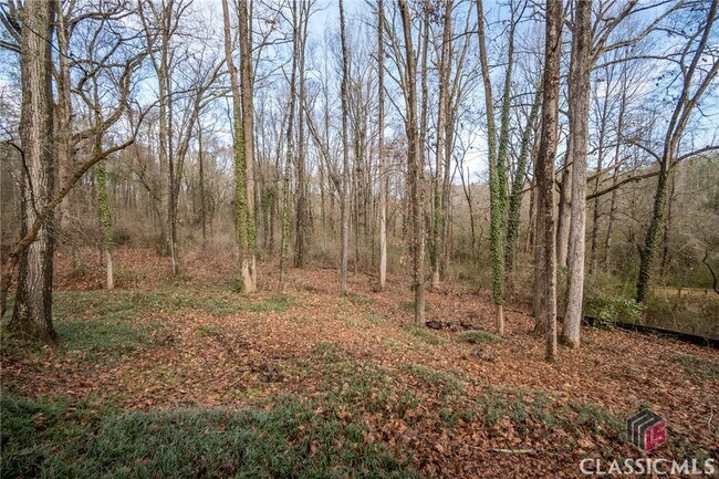 Building Photo - 275 Brookstone Dr