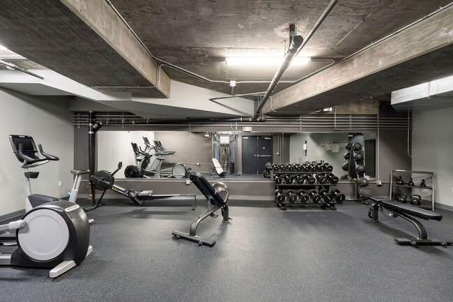 Building Photo - 5550 Bonner Ave