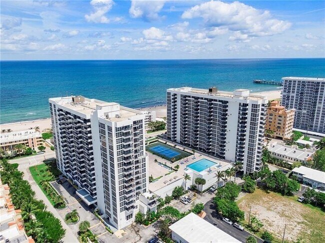 Primary Photo - 531 N Ocean Blvd
