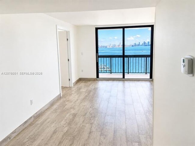 Building Photo - 2333 Brickell Ave