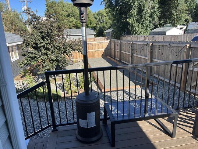 Building Photo - 390 S Garrison St