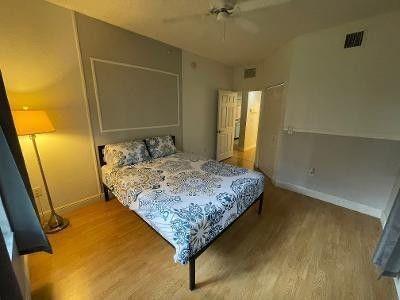 Building Photo - 3022 Alcazar Pl