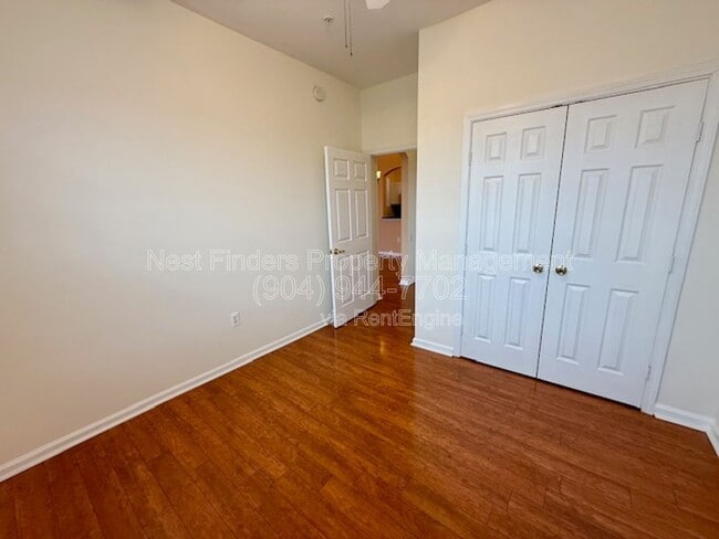 Building Photo - 7990 Baymeadows Rd E