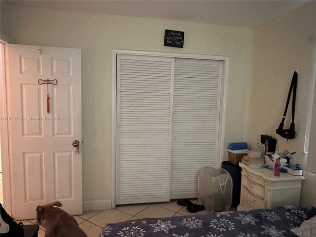 Building Photo - 1428 Hayes St