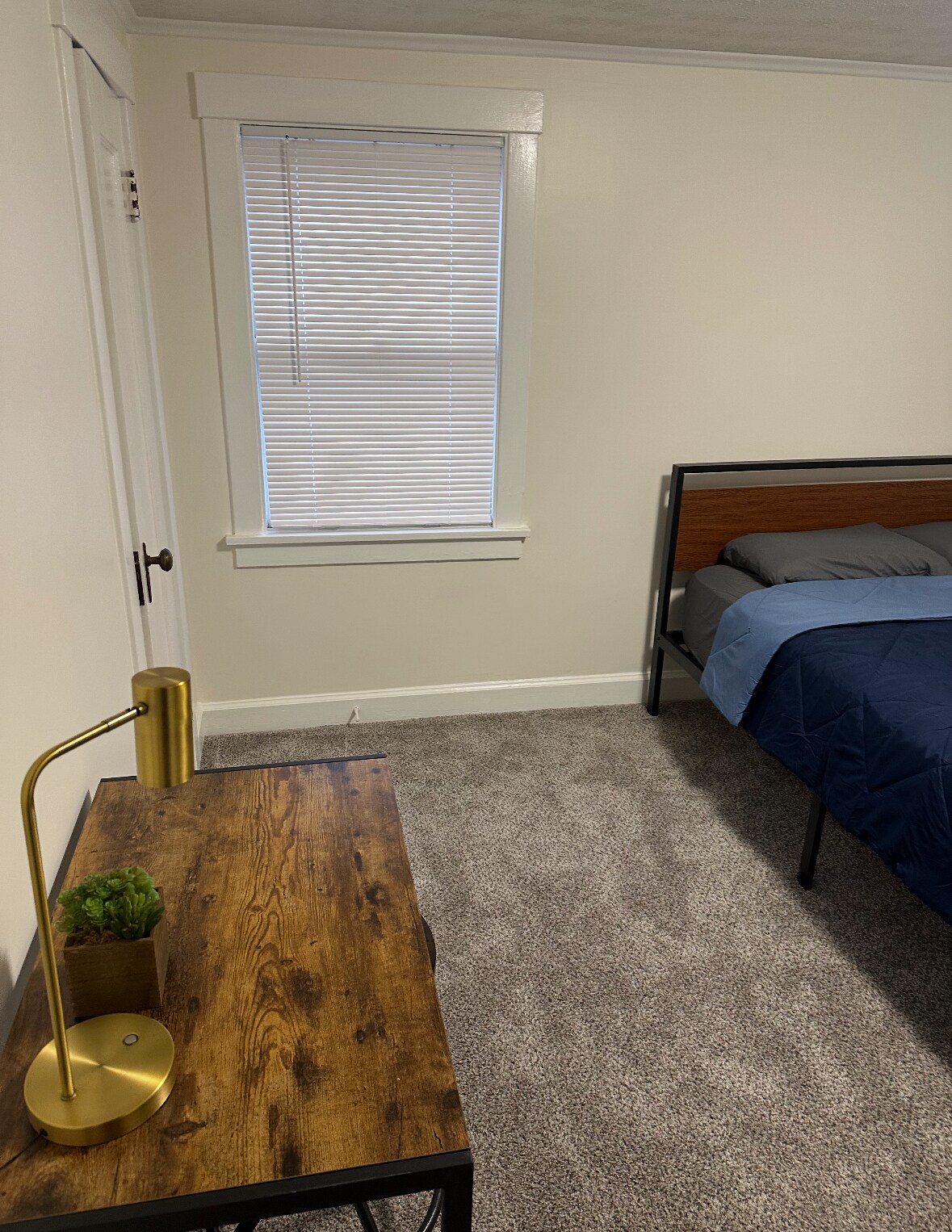 Building Photo - 202 Terrace Park