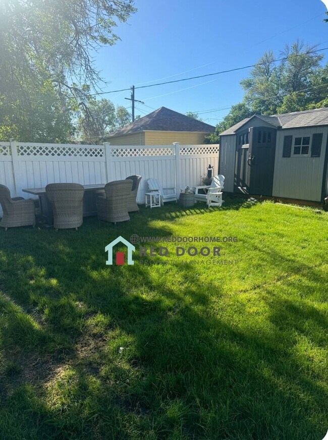 Building Photo - Spacious 4-Bedroom Home in the Heart of Great Falls – Mid-Term Rental