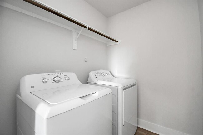 Building Photo - 20519 Prairie Cypress Dr