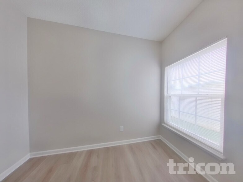 Building Photo - 9043 Sanders Creek Ct