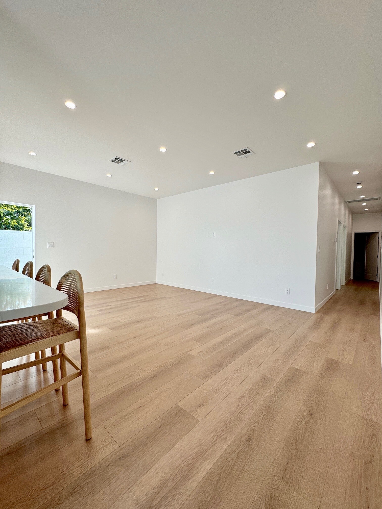 Building Photo - 7532 Beck Ave