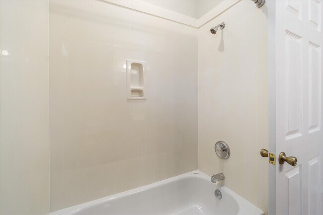 Building Photo - 308 Reppert St