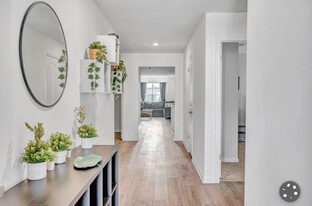 Building Photo - 3285 Chappelwood Dr