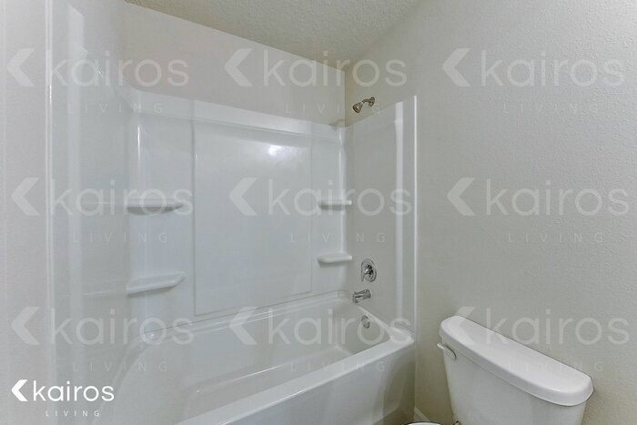 Building Photo - 3596 W Eunice St
