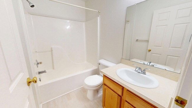 Building Photo - 1906 Lindsay Ln